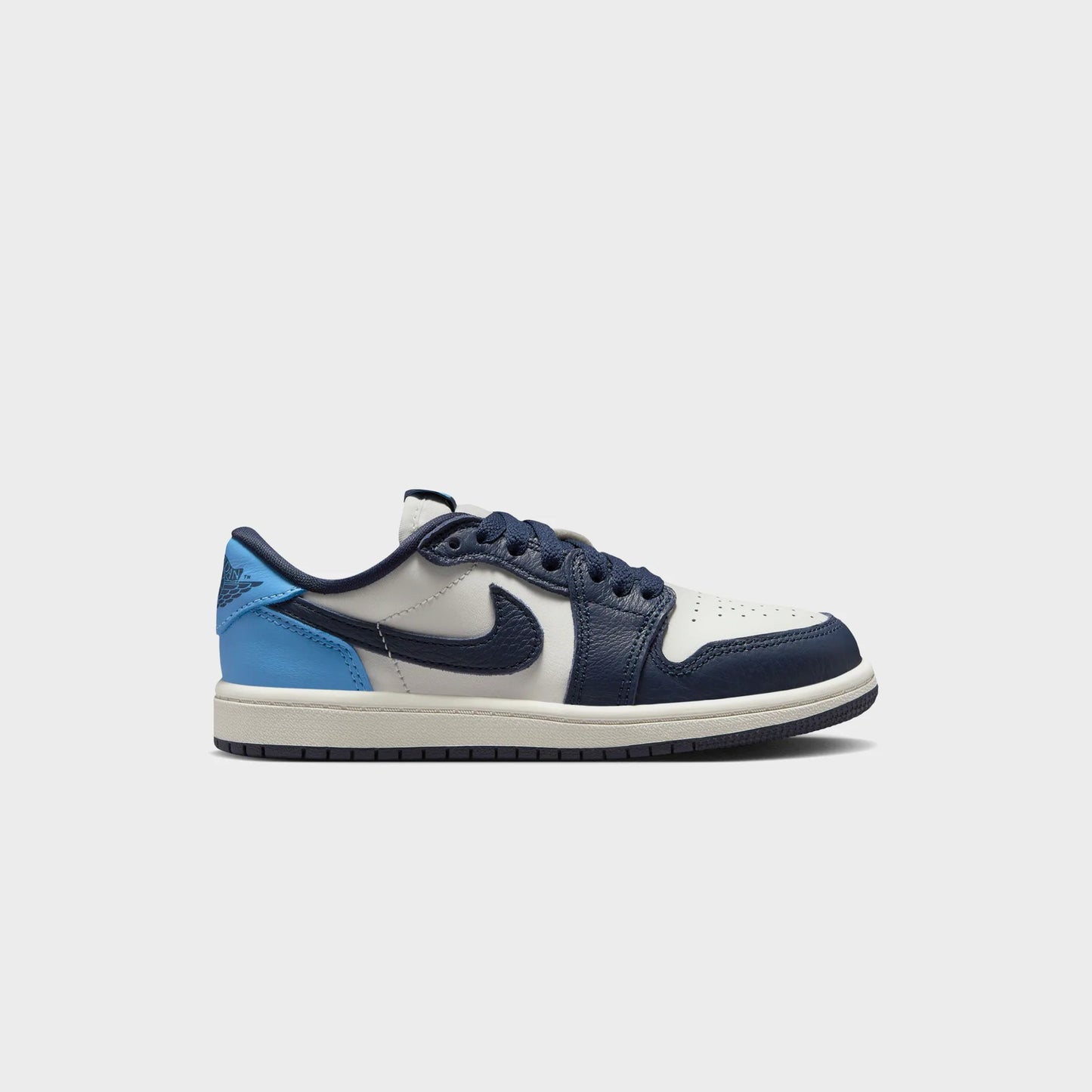 AIR JORDAN 1 RETRO LOW OG UNIVERSITY BLUE