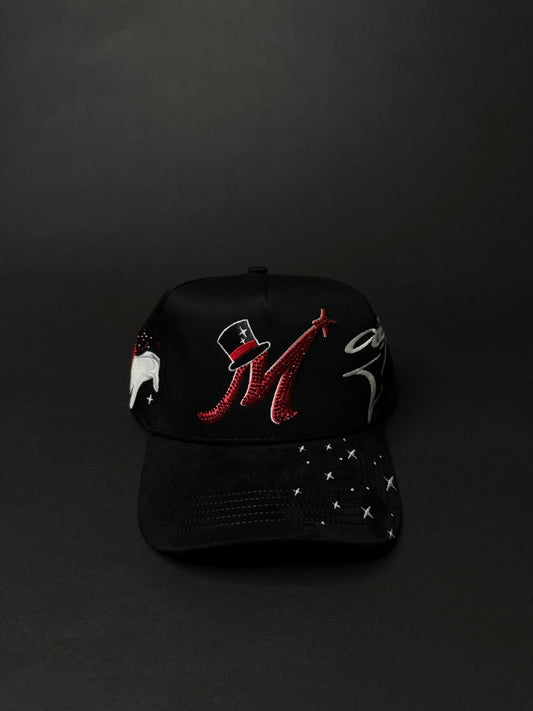 31 HATS "EL MAGO" ROJA