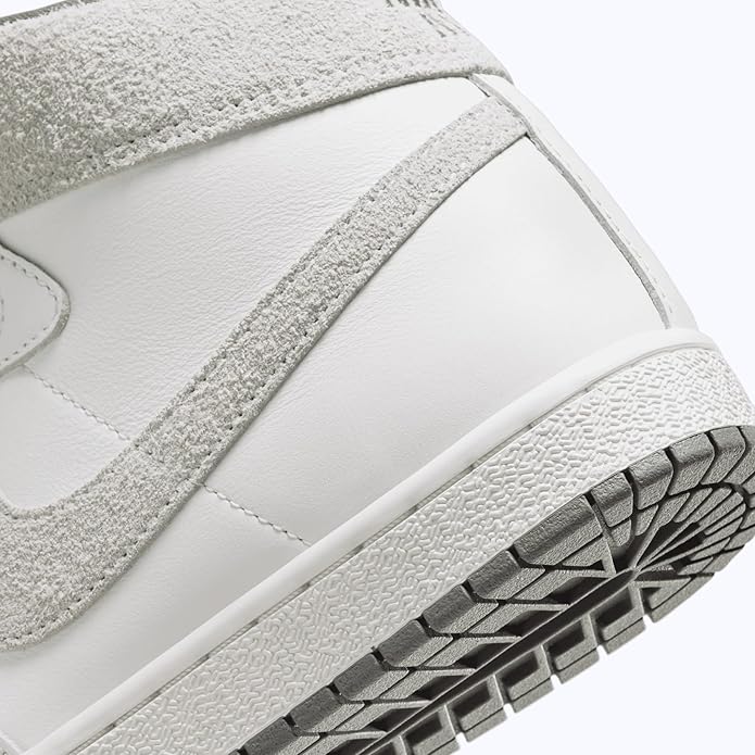 JORDAN AIR SHIP PE SP SUMMIT WHITE / GUNSMOKE