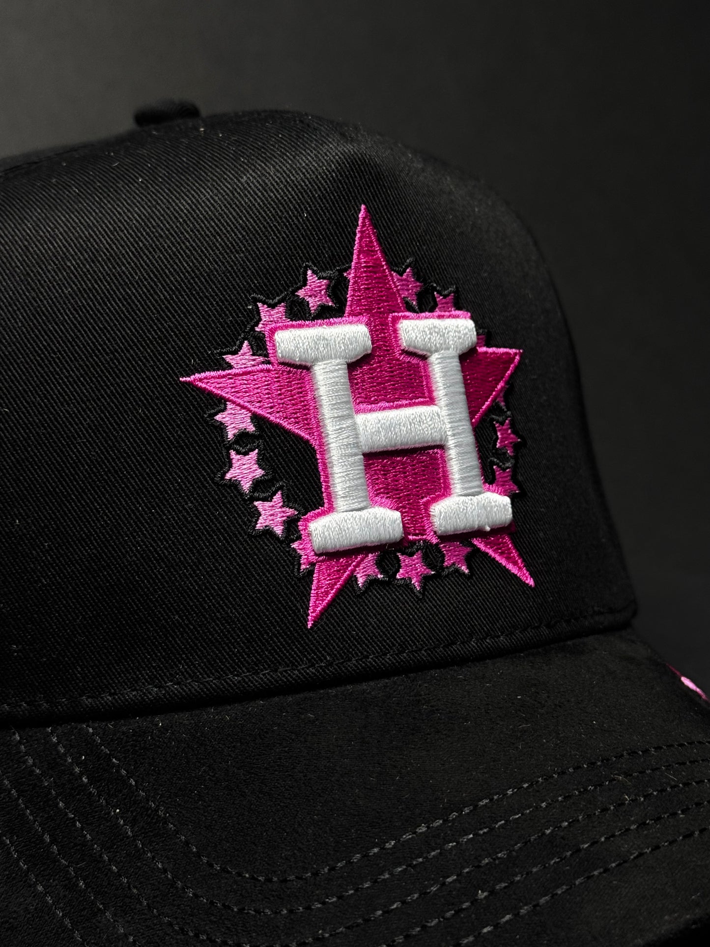 DANDY HATS X JUNIOR H ¨CLAVE ALI¨