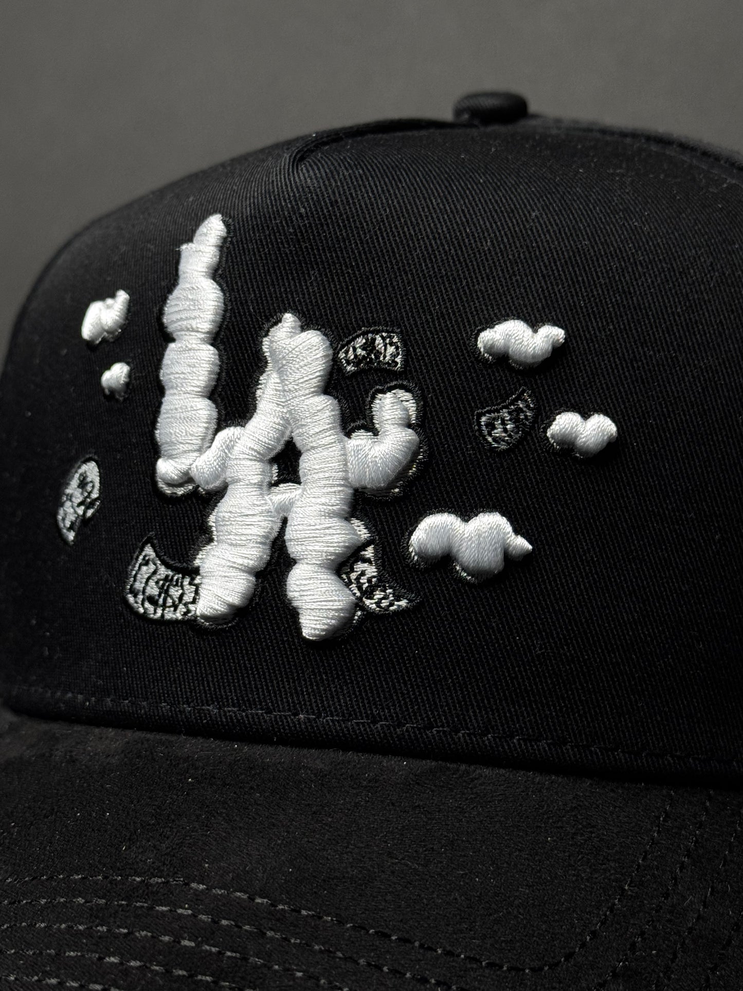 LA MONEYCLOUDS BLACK 31 HATS
