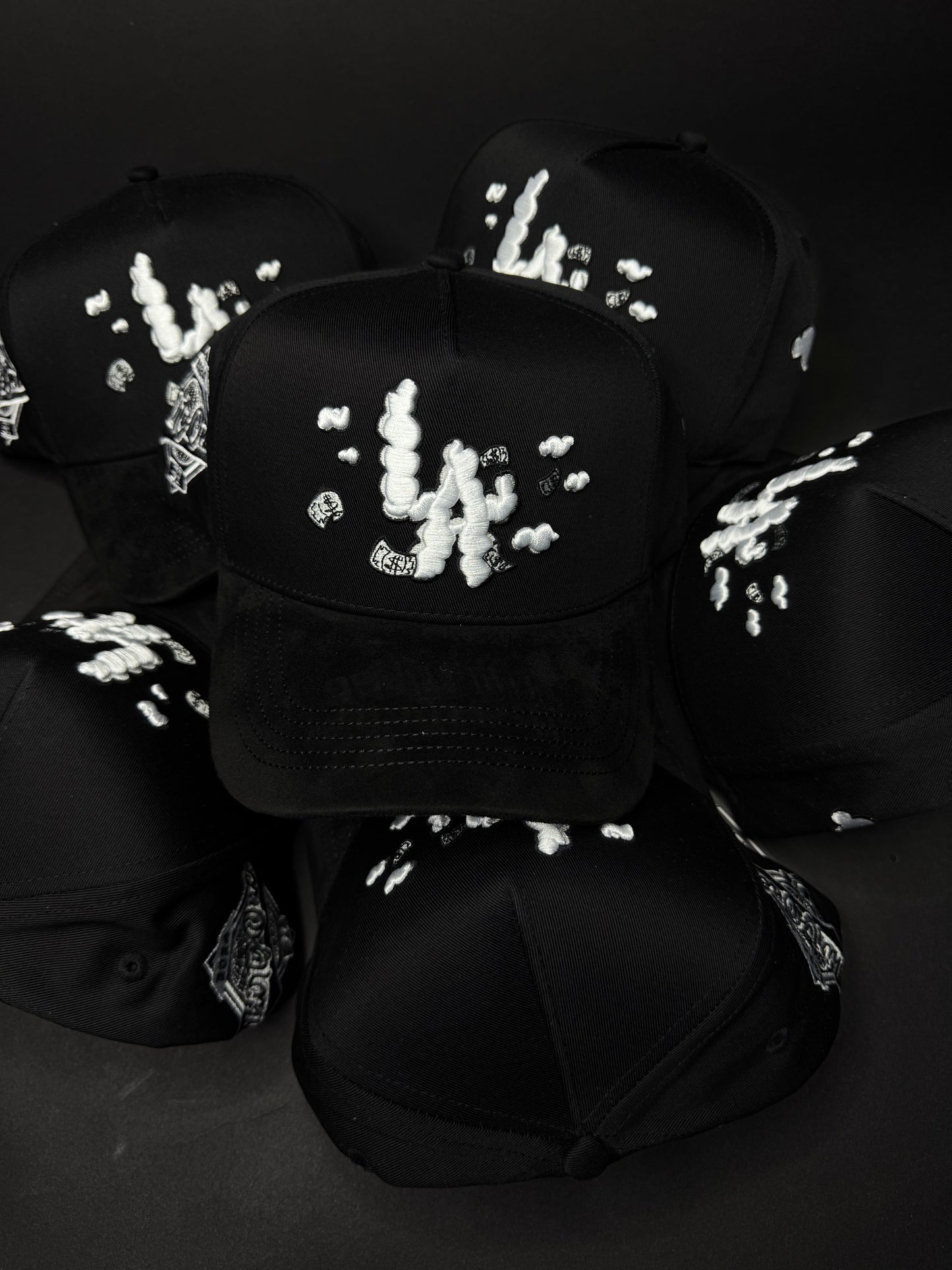 LA MONEYCLOUDS BLACK 31 HATS