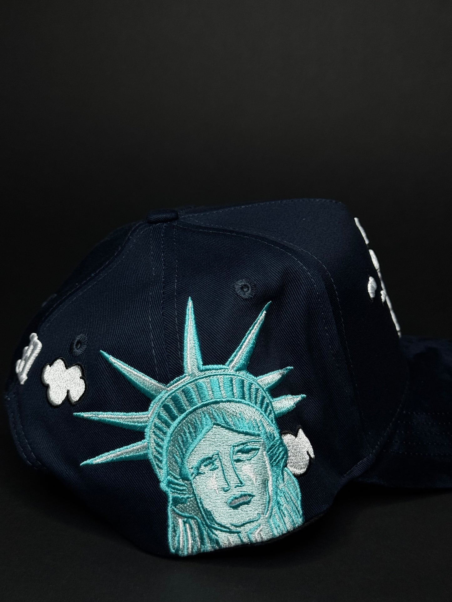 31 HATS " ANIVERSARIO"