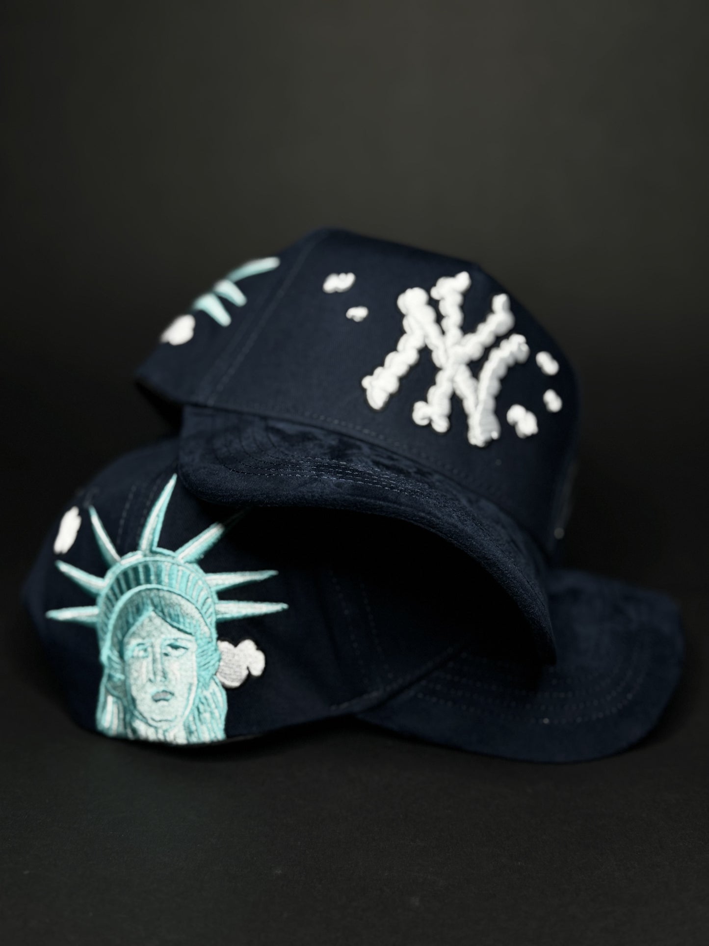 31 HATS " ANIVERSARIO"