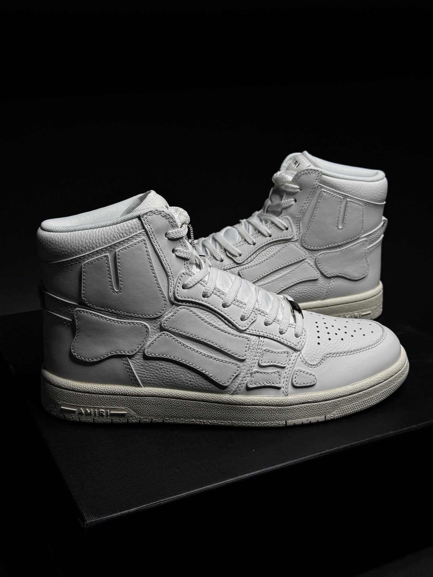 AMIRI SKELETON HIGH WHITE